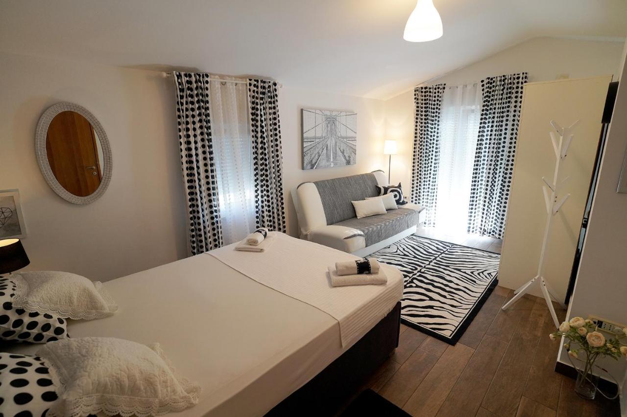 Villa Tago With Heated New Pool Kastela Luaran gambar