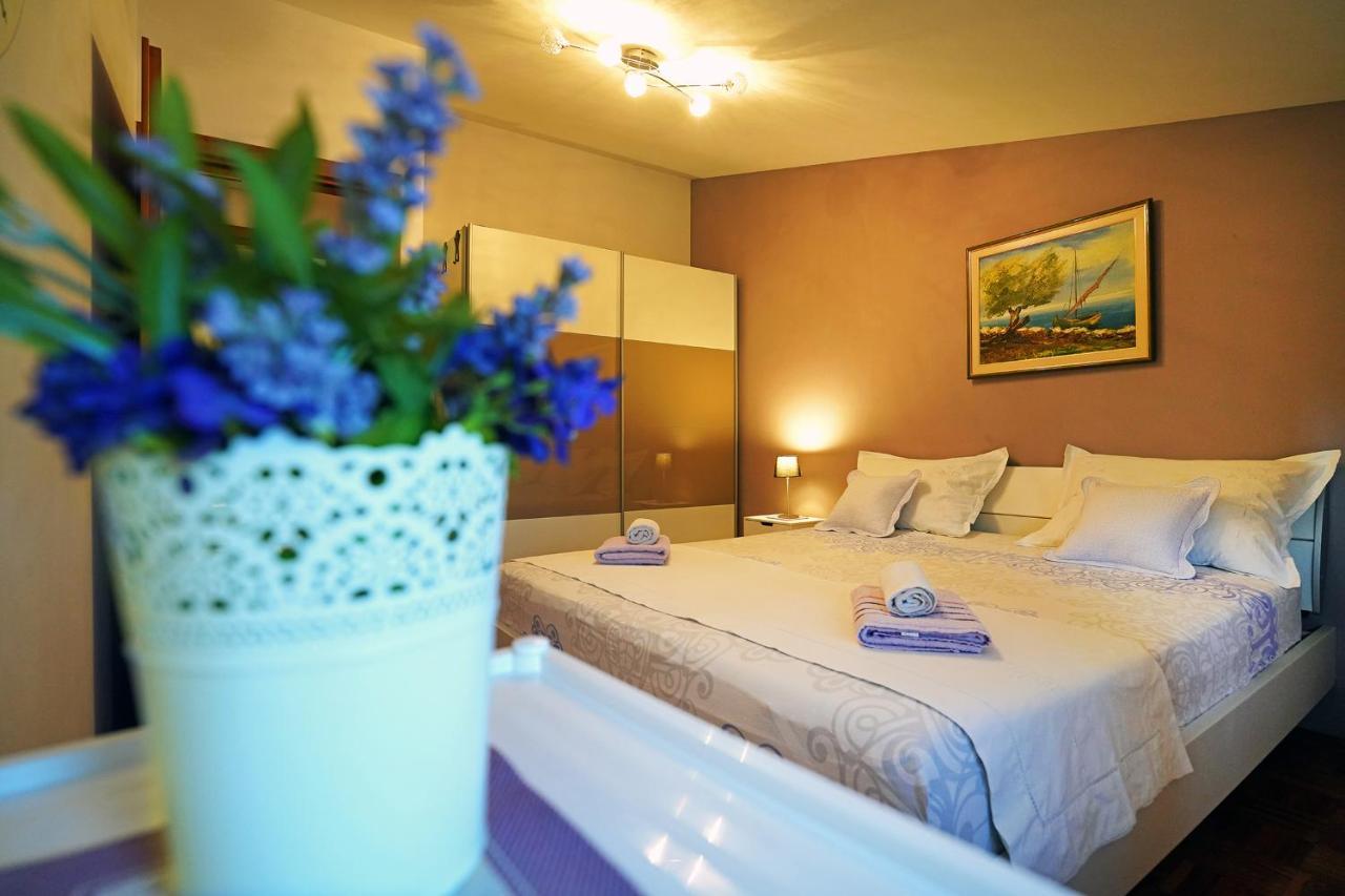 Villa Tago With Heated New Pool Kastela Luaran gambar
