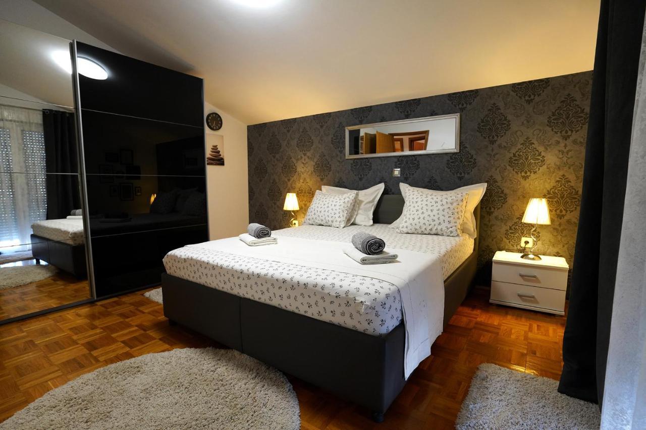 Villa Tago With Heated New Pool Kastela Luaran gambar
