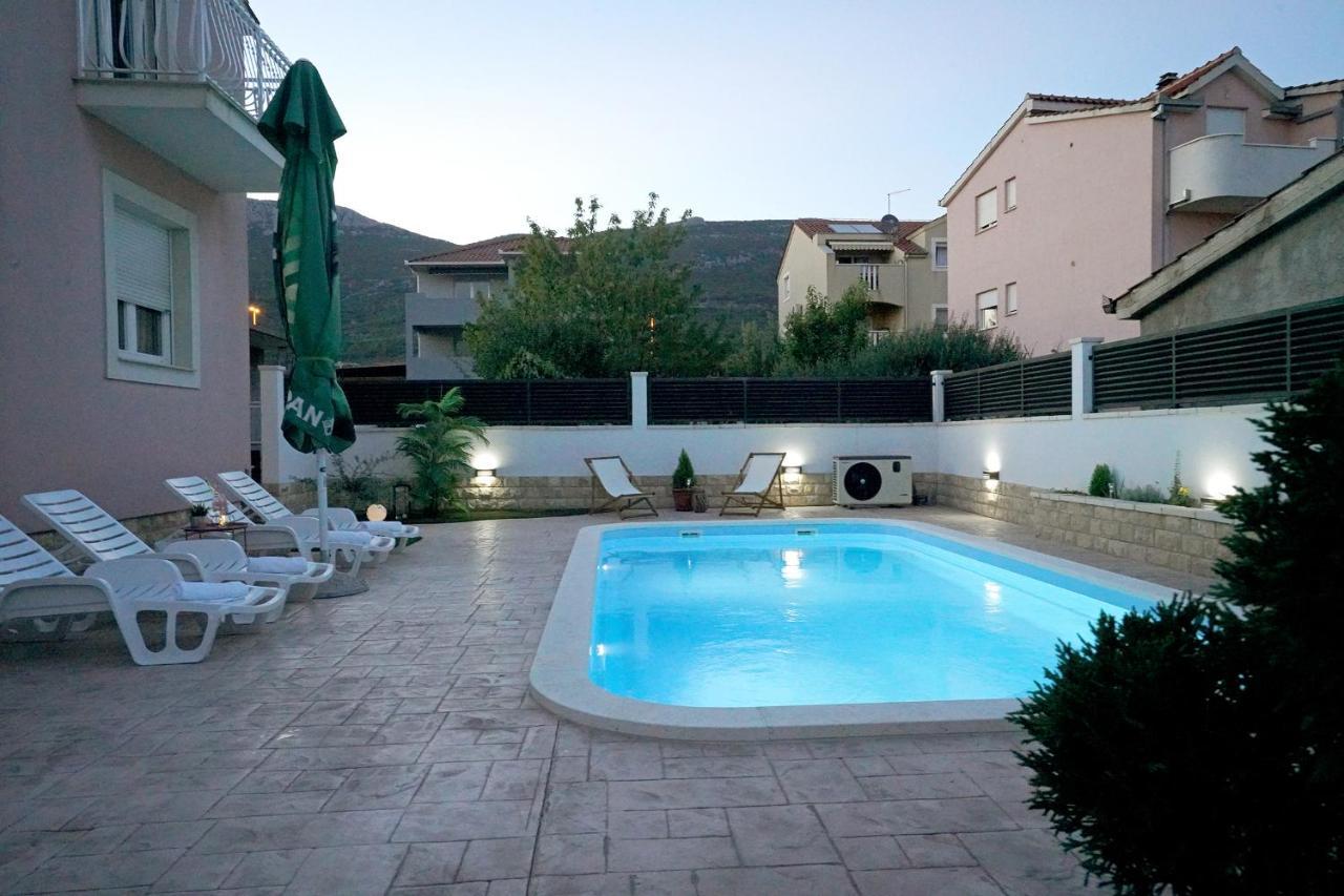 Villa Tago With Heated New Pool Kastela Luaran gambar