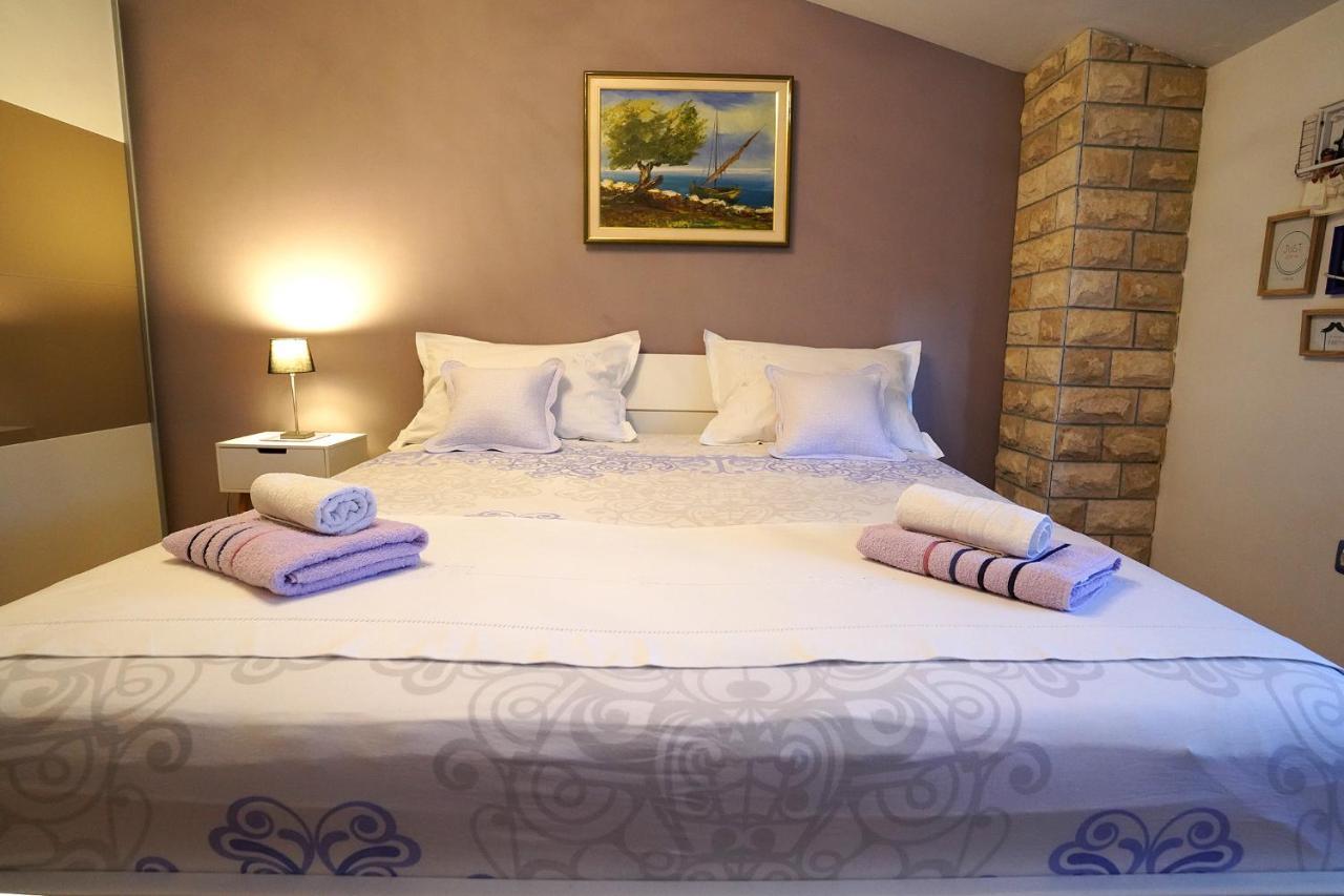 Villa Tago With Heated New Pool Kastela Luaran gambar
