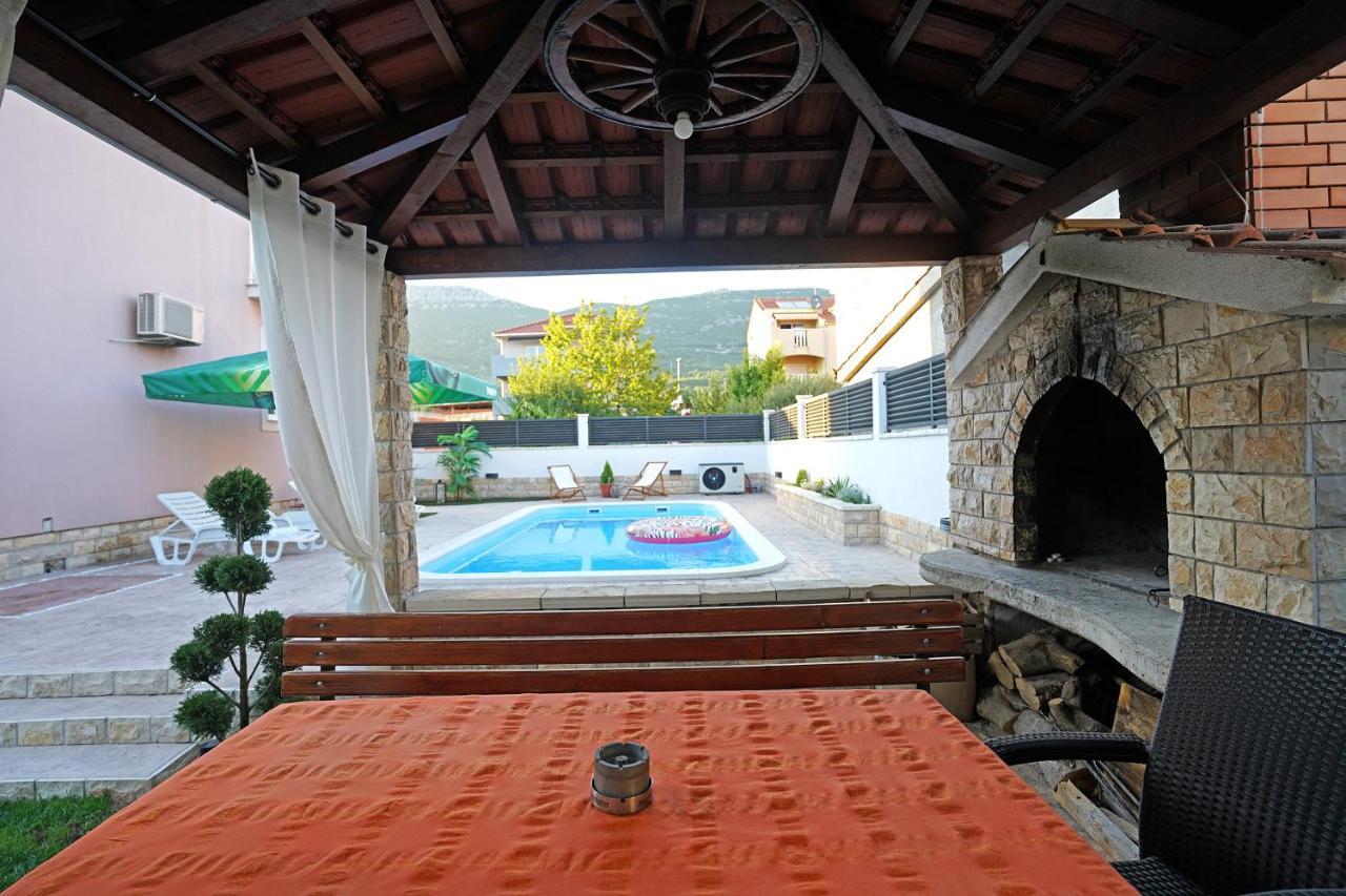 Villa Tago With Heated New Pool Kastela Luaran gambar
