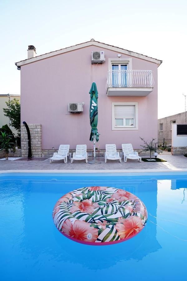 Villa Tago With Heated New Pool Kastela Luaran gambar